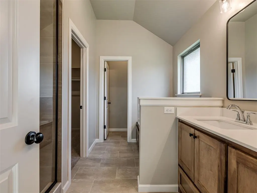 Photo 20 — 12008 Rockbed Drive, Yukon, OK 73099