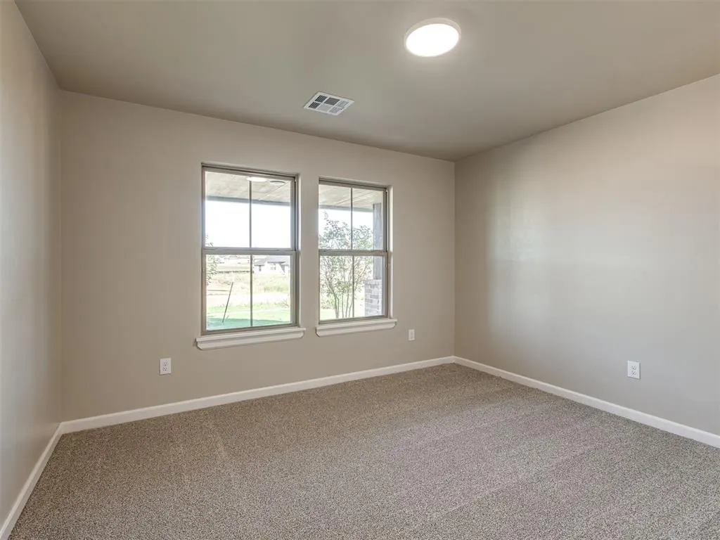 Photo 26 — 12008 Rockbed Drive, Yukon, OK 73099
