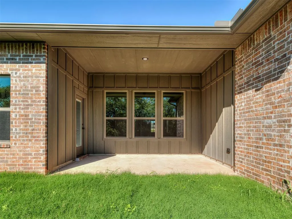 Photo 35 — 12008 Rockbed Drive, Yukon, OK 73099