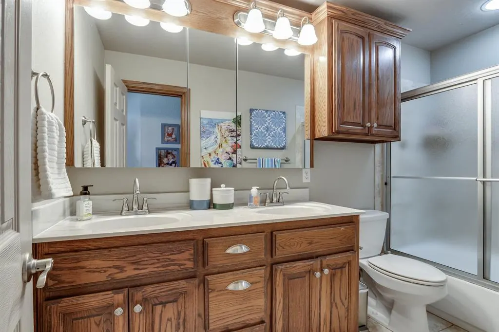 Photo 28 — Address unavailable, Oklahoma City, OK 73162