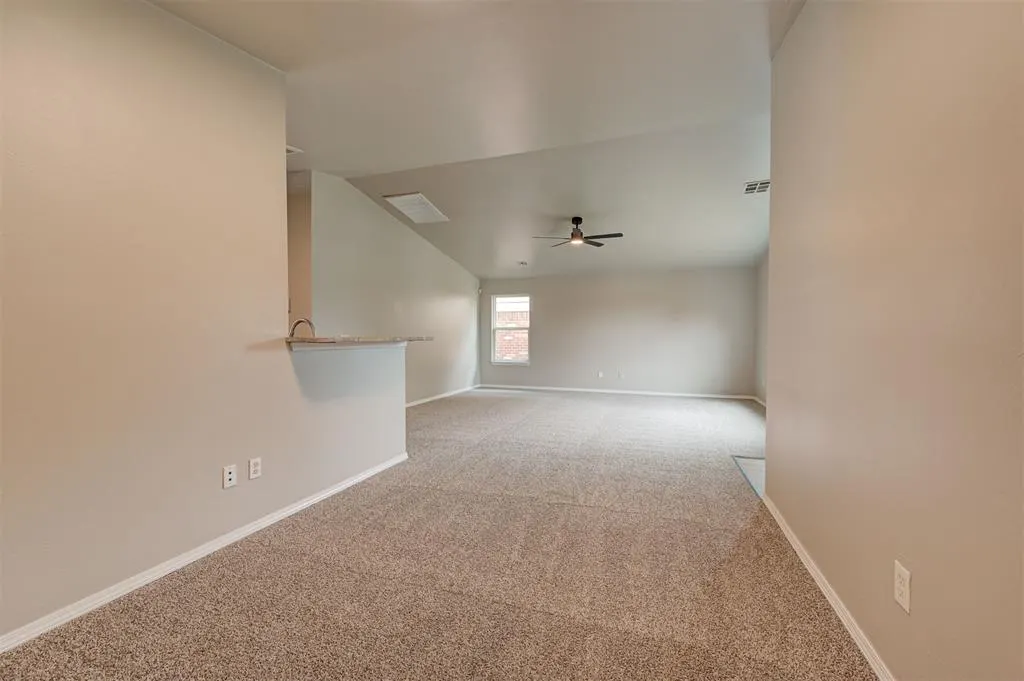 Photo 9 — 2605 Fennel Road, Oklahoma City, OK 73128