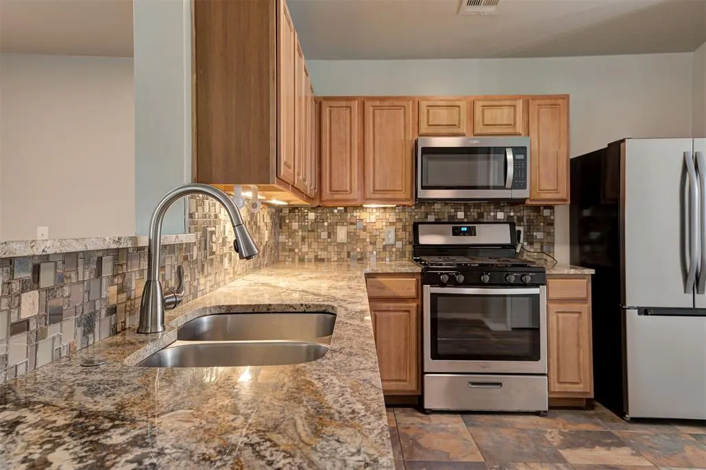 Photo 15 — 2605 Fennel Road, Oklahoma City, OK 73128