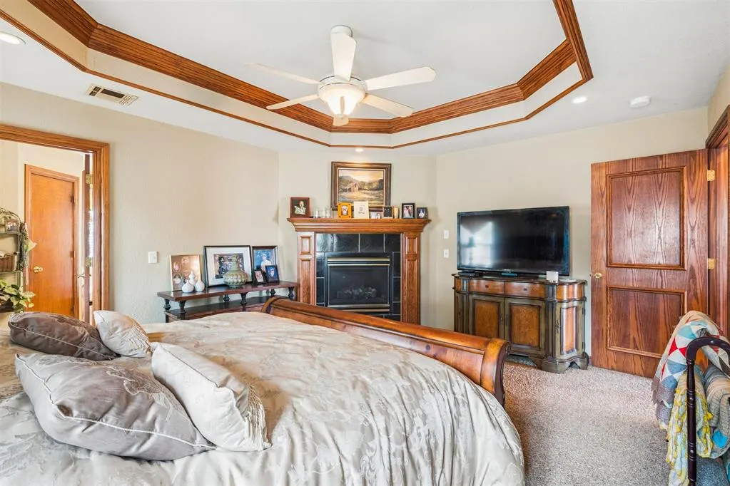 Photo 18 — 726 Meadow Lark Lane, Blanchard, OK 73010