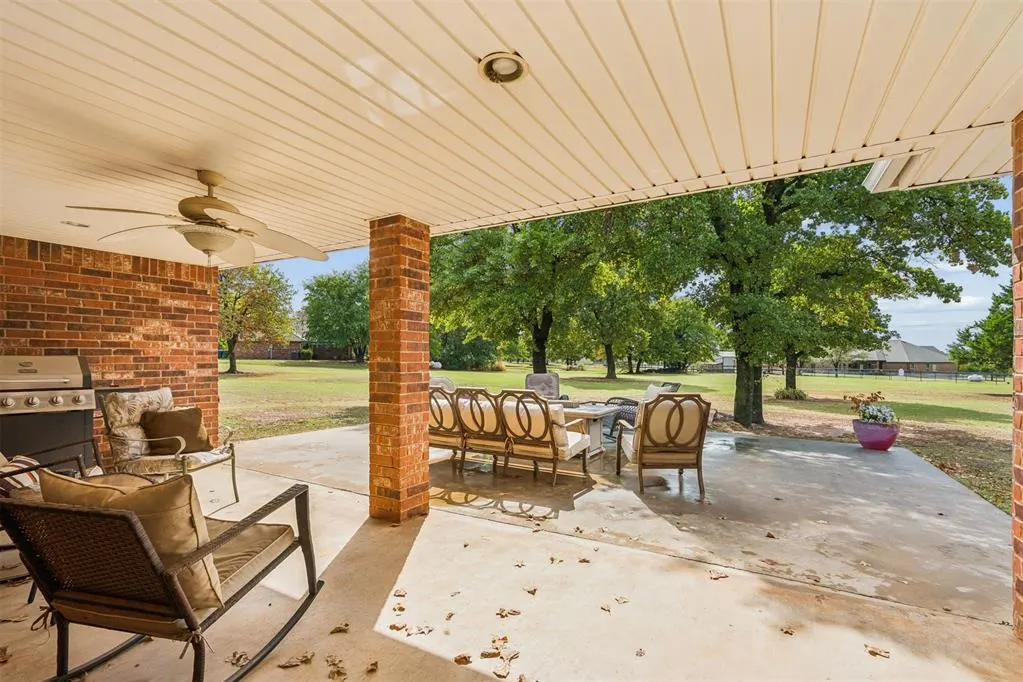 Photo 45 — 726 Meadow Lark Lane, Blanchard, OK 73010