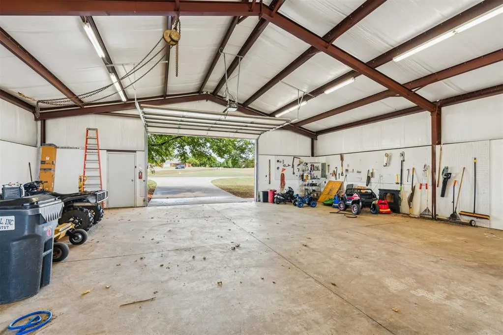 Photo 48 — 726 Meadow Lark Lane, Blanchard, OK 73010