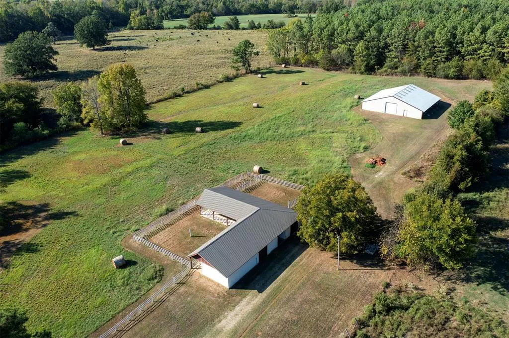 Photo 3 — 3905 E State Highway 3, Idabel, OK 74745