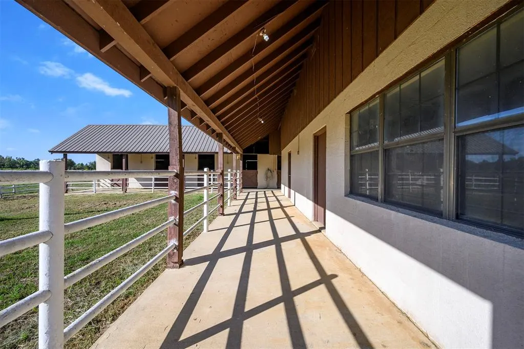 Photo 38 — 3905 E State Highway 3, Idabel, OK 74745