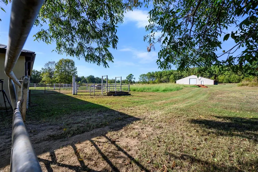 Photo 41 — 3905 E State Highway 3, Idabel, OK 74745