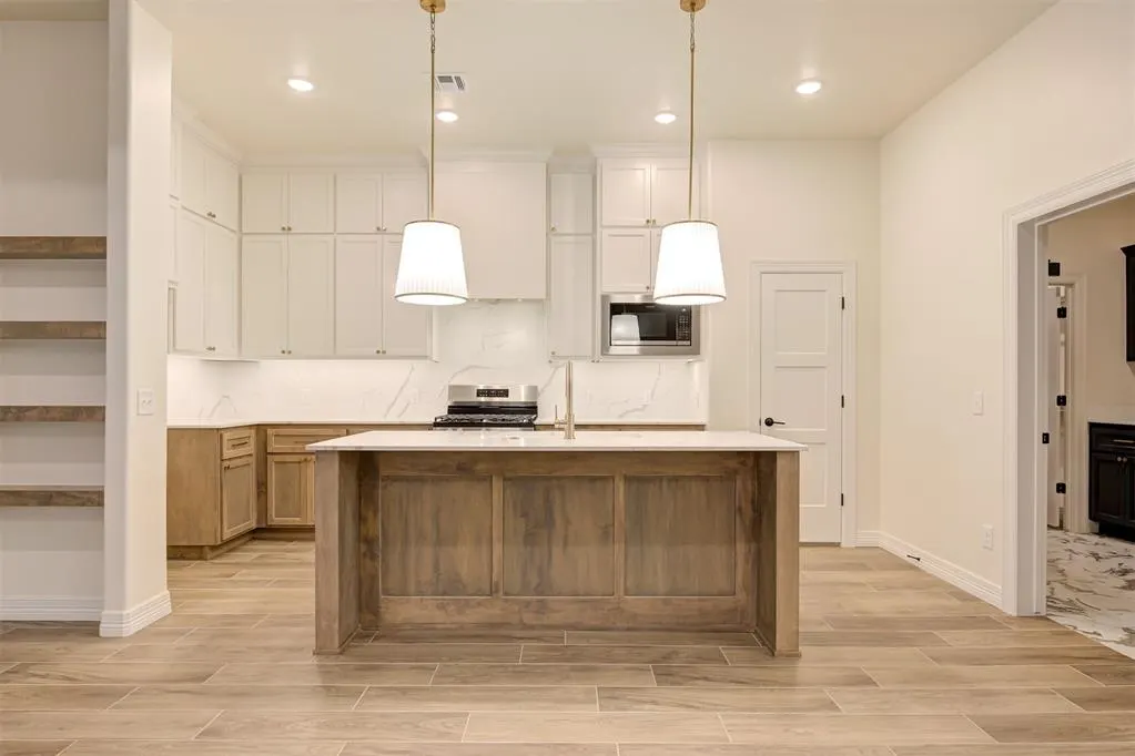 Photo 10 — 6708 NW 144th Circle, Oklahoma City, OK 73142