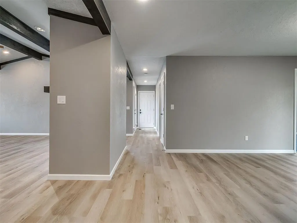 Photo 6 — 11400 Spring Creek Road, Oklahoma City, OK 73162