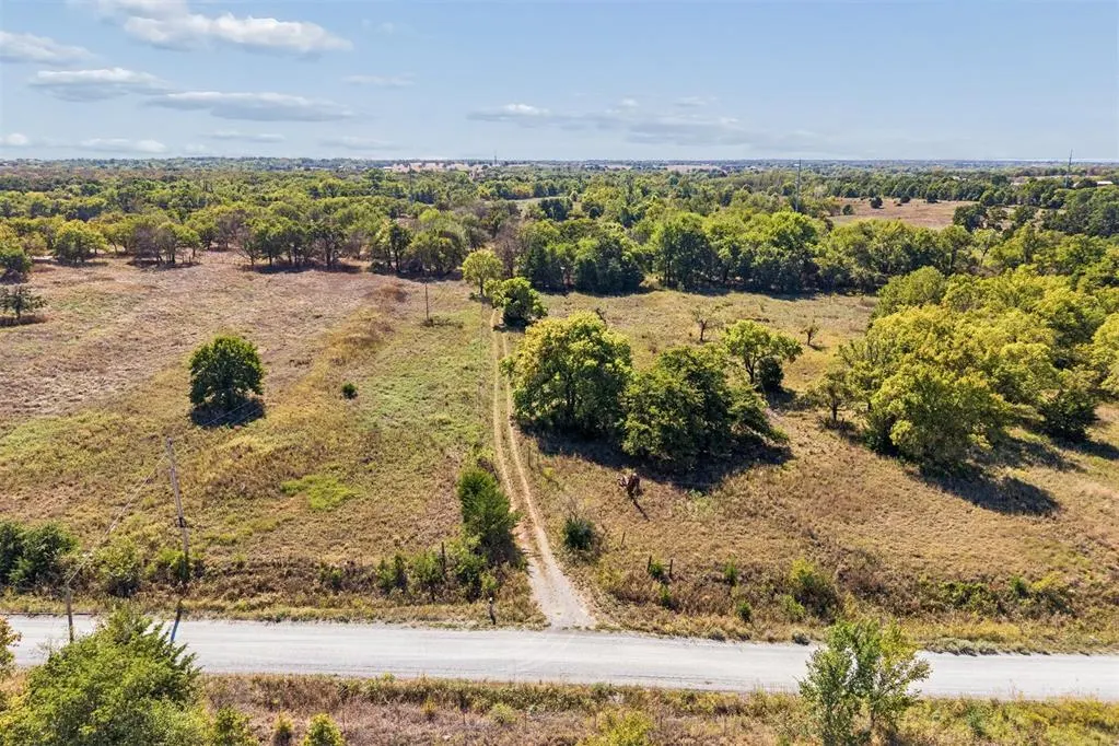 Photo 3 — 2343 County Road 1350, Blanchard, OK 73010