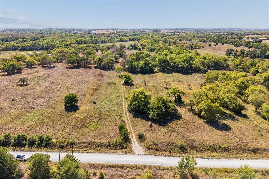 Photo 4 — 2343 County Road 1350, Blanchard, OK 73010