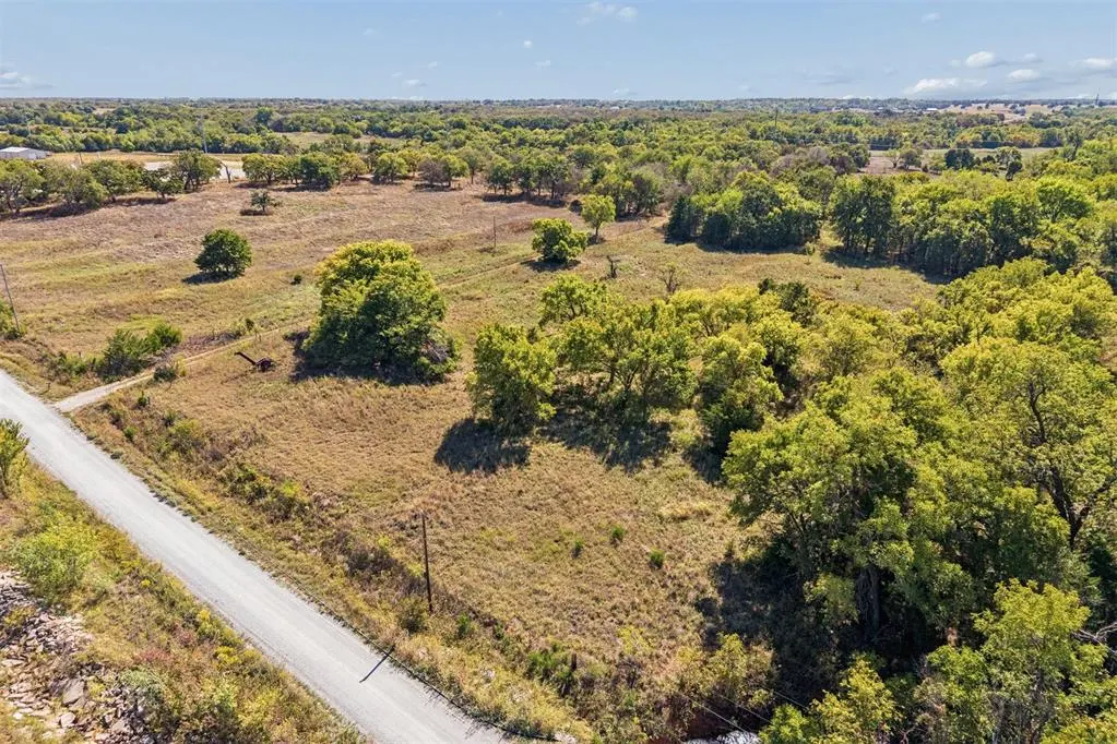 Photo 12 — 2343 County Road 1350, Blanchard, OK 73010