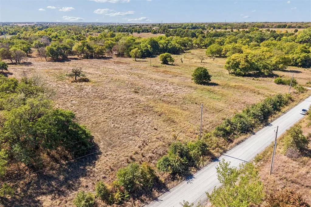 Photo 13 — 2343 County Road 1350, Blanchard, OK 73010