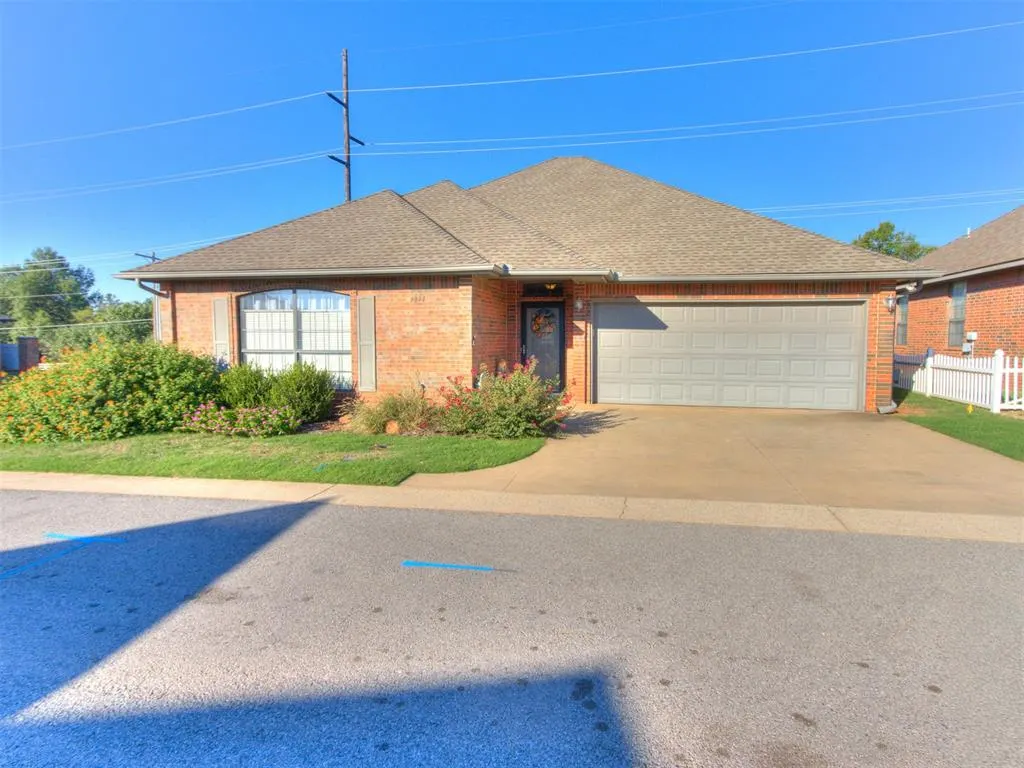 Front exterior — 1311 N Canyon Way, Guthrie, OK 73044