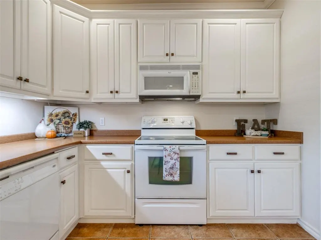 Photo 19 — 1311 N Canyon Way, Guthrie, OK 73044