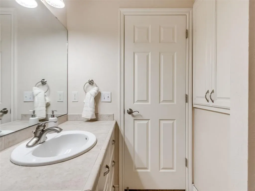 Photo 43 — 1311 N Canyon Way, Guthrie, OK 73044