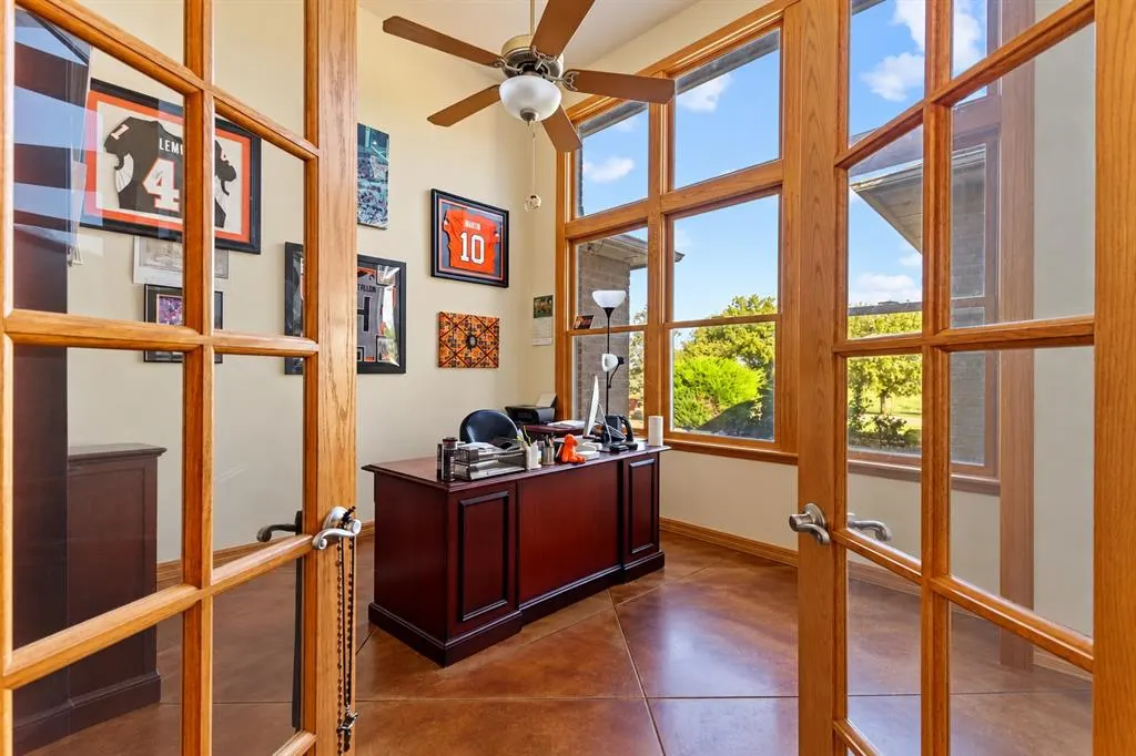 Photo 14 — 601 Spring Valley Lane, Enid, OK 73701