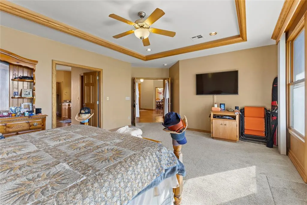 Photo 18 — 601 Spring Valley Lane, Enid, OK 73701