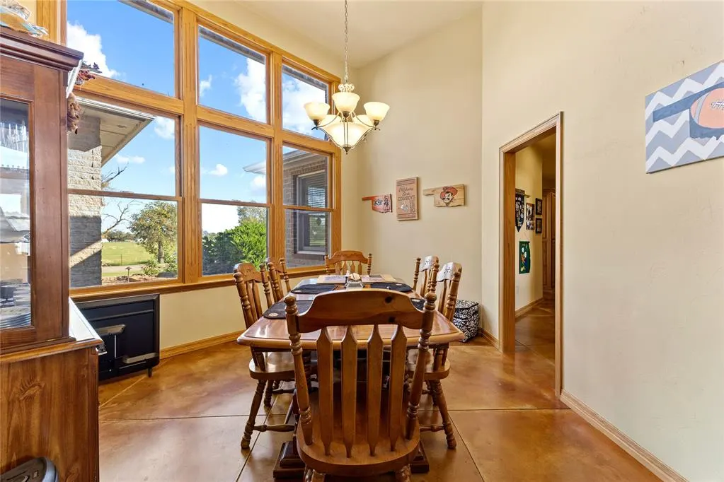 Photo 22 — 601 Spring Valley Lane, Enid, OK 73701