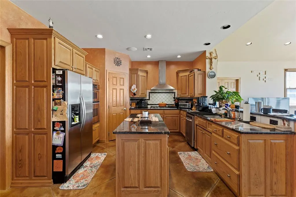 Photo 38 — 601 Spring Valley Lane, Enid, OK 73701
