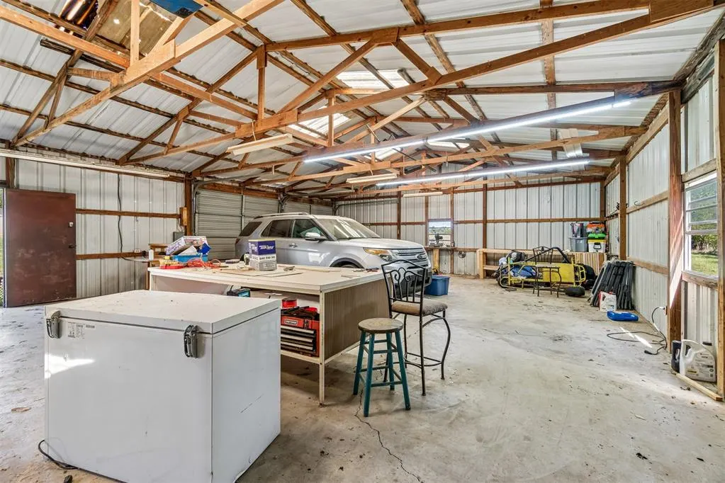 Photo 41 — 900 N Choctaw Road, Choctaw, OK 73020