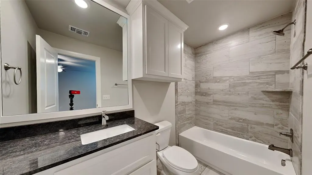 Photo 15 — 18801 Grove Parkway, Edmond, OK 73012
