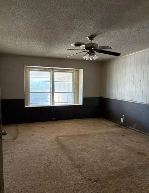 Photo 4 — 1117 Lee Avenue, Clinton, OK 73601