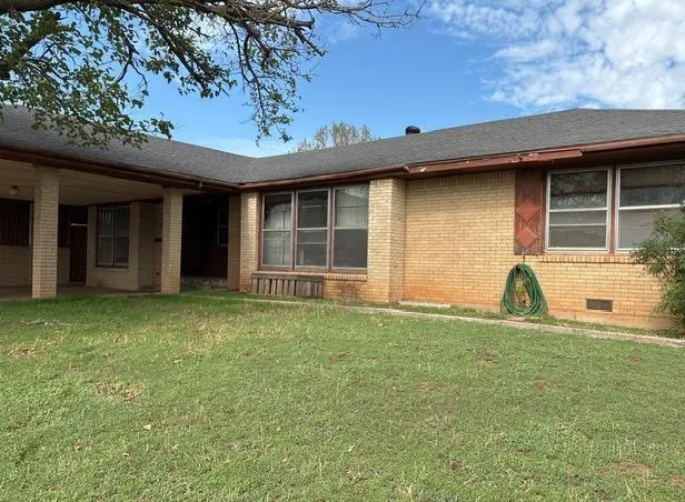 Photo 30 — 1117 Lee Avenue, Clinton, OK 73601