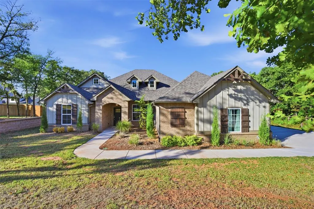Photo 2 — 8220 Red Feather, Arcadia, OK 73007
