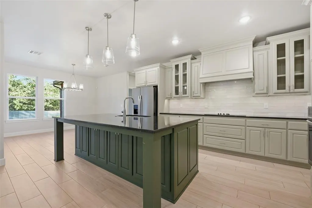 Photo 8 — 8220 Red Feather, Arcadia, OK 73007
