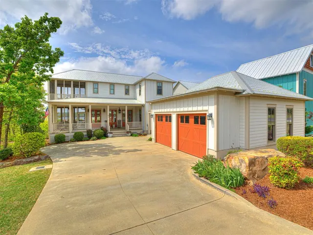 Photo 2 — 82 Ridgeline Road, Carlton Landing, OK 74432