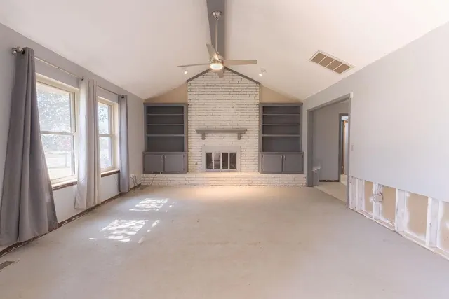 Photo 7 — 619 NW Jackson Avenue, Piedmont, OK 73078