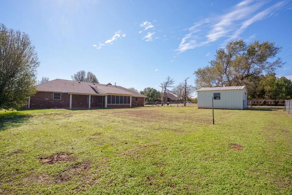 Photo 32 — 619 NW Jackson Avenue, Piedmont, OK 73078