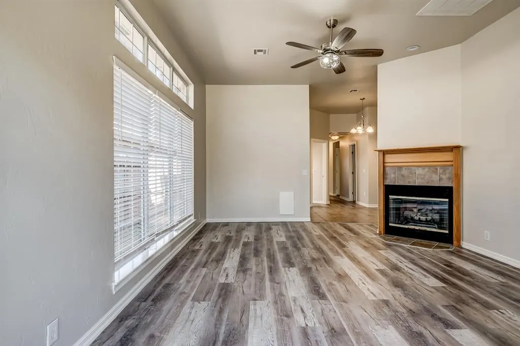 Photo 4 — 13412 Prairie View Lane, Oklahoma City, OK 73142