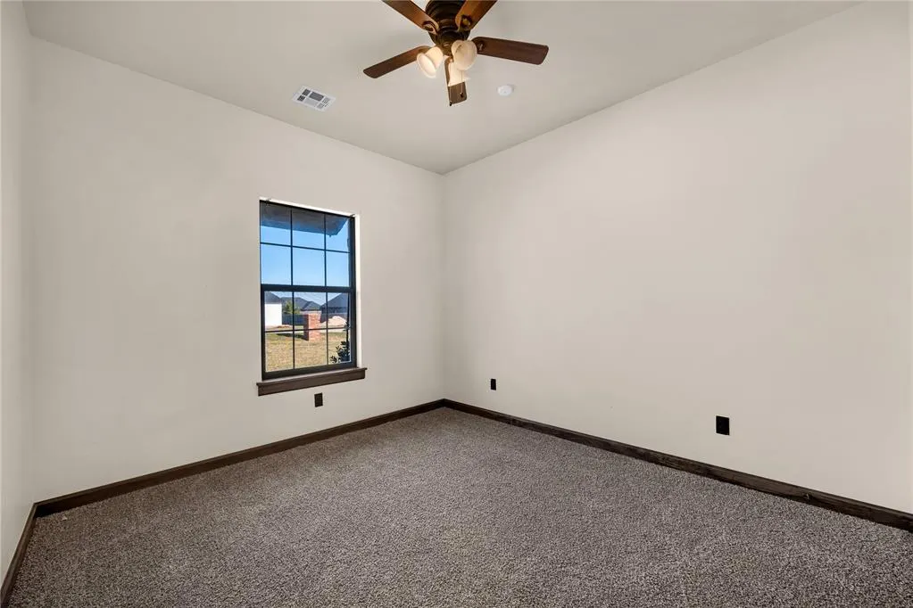 Photo 21 — 26805 Stirrup Court, Blanchard, OK 73010