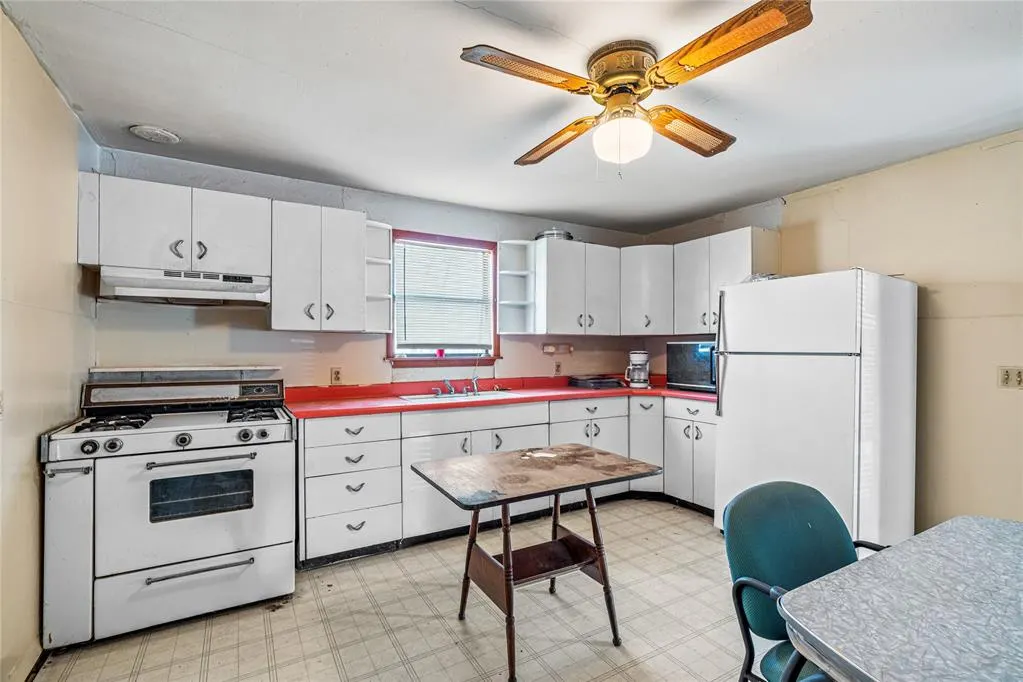Photo 24 — 602 D Street, Snyder, OK 73566
