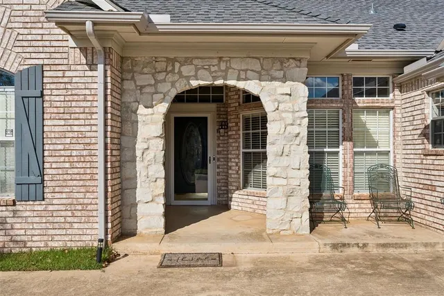 Photo 5 — 16701 Covington Manor, Edmond, OK 73012