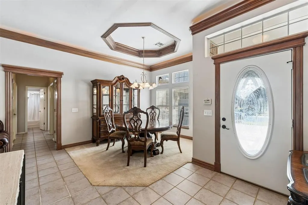 Photo 6 — 16701 Covington Manor, Edmond, OK 73012