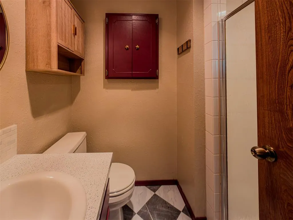 Photo 14 — 3308 S 25th Street, Chickasha, OK 73018