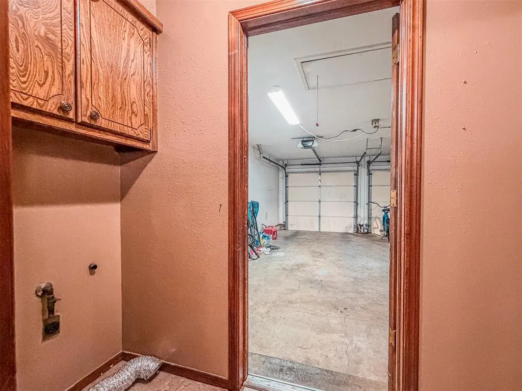 Photo 16 — 3308 S 25th Street, Chickasha, OK 73018
