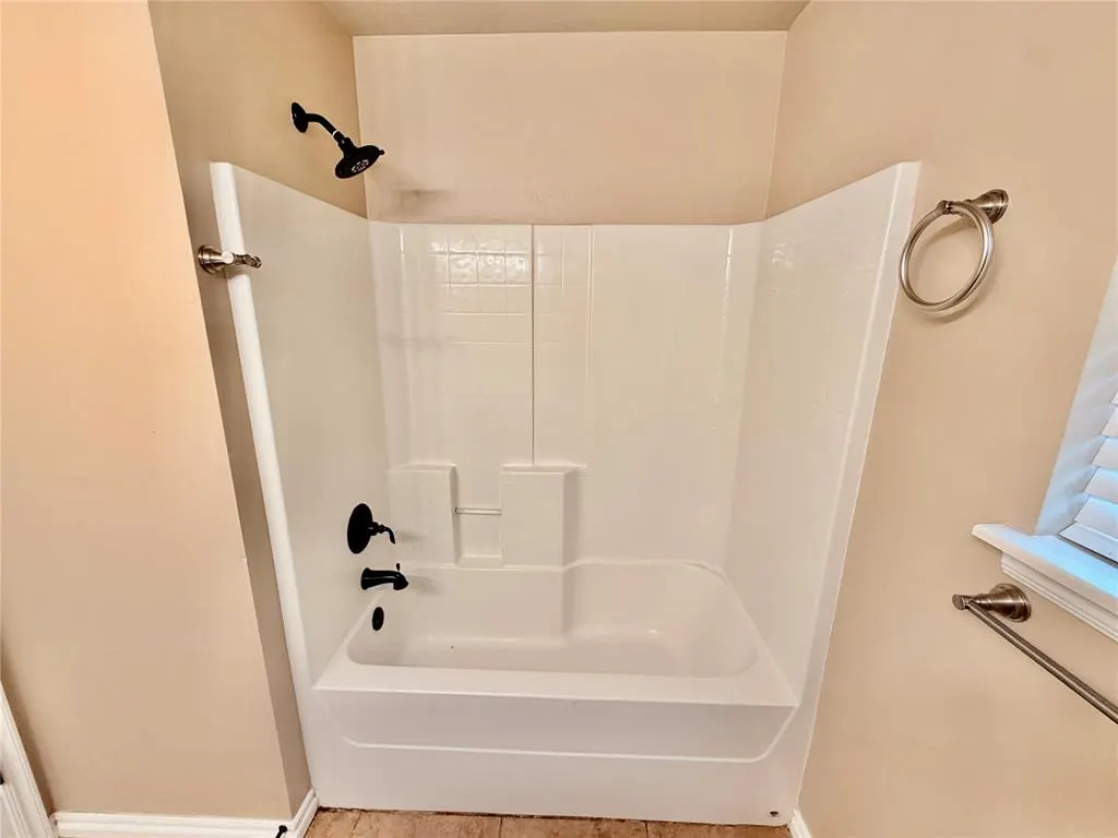 Photo 16 — 1628 Baycharter Street, Norman, OK 73071