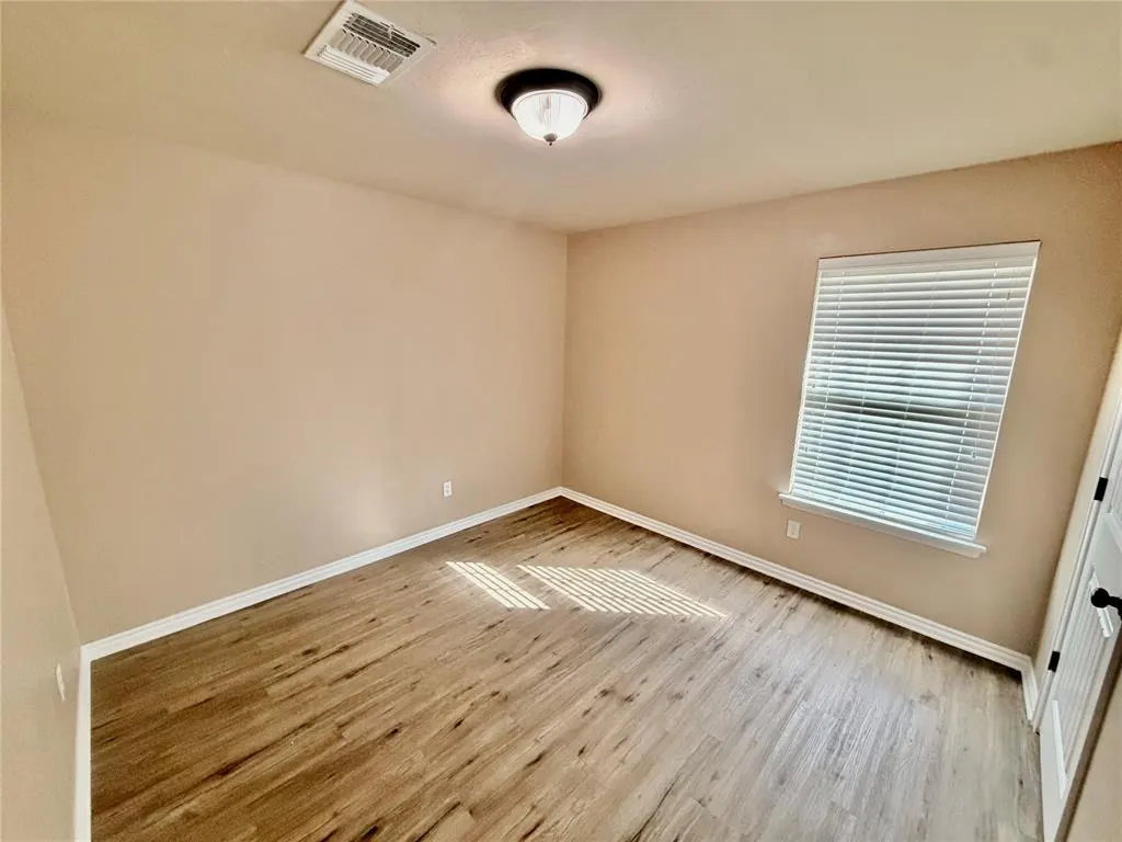 Photo 18 — 1628 Baycharter Street, Norman, OK 73071