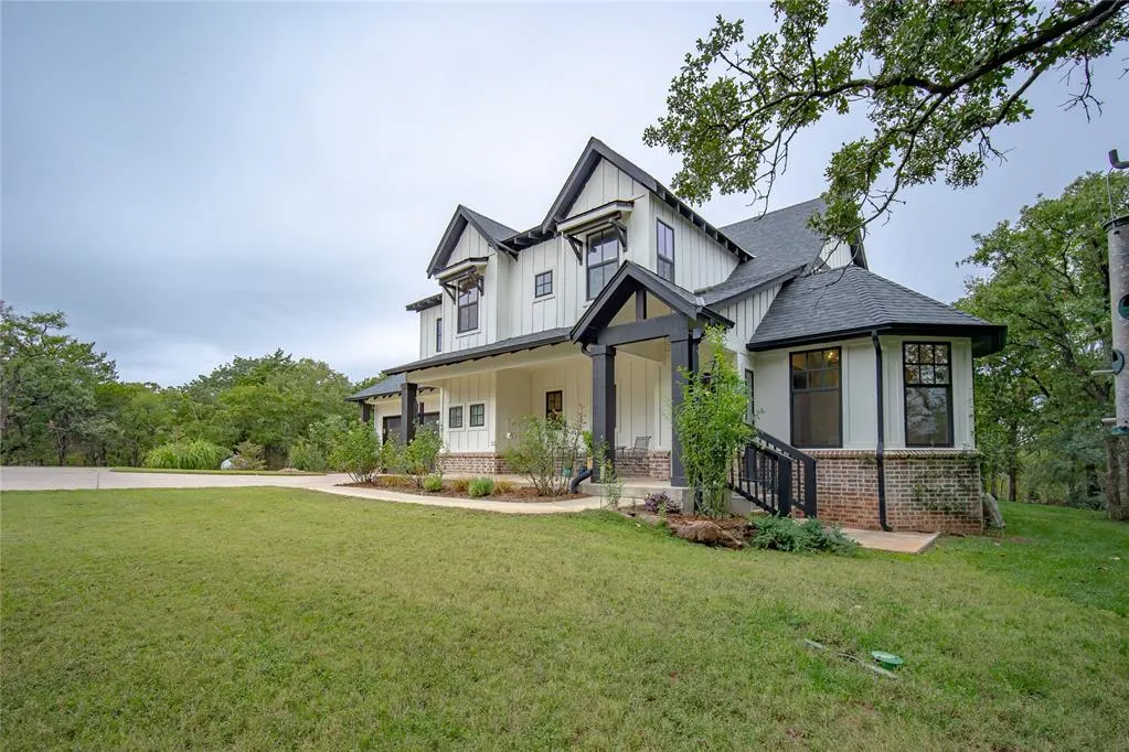 Photo 3 — 22595 N Triple Xxx Road, Luther, OK 73054