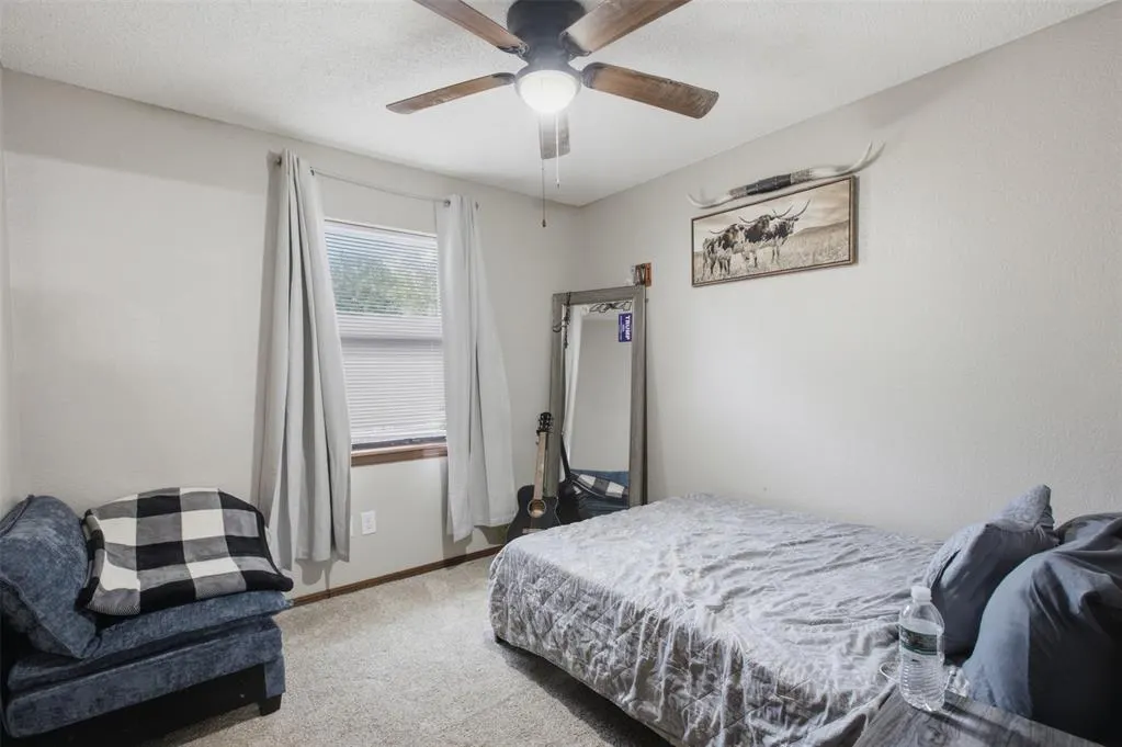 Photo 31 — 221 W Strasburg Way, Mustang, OK 73064
