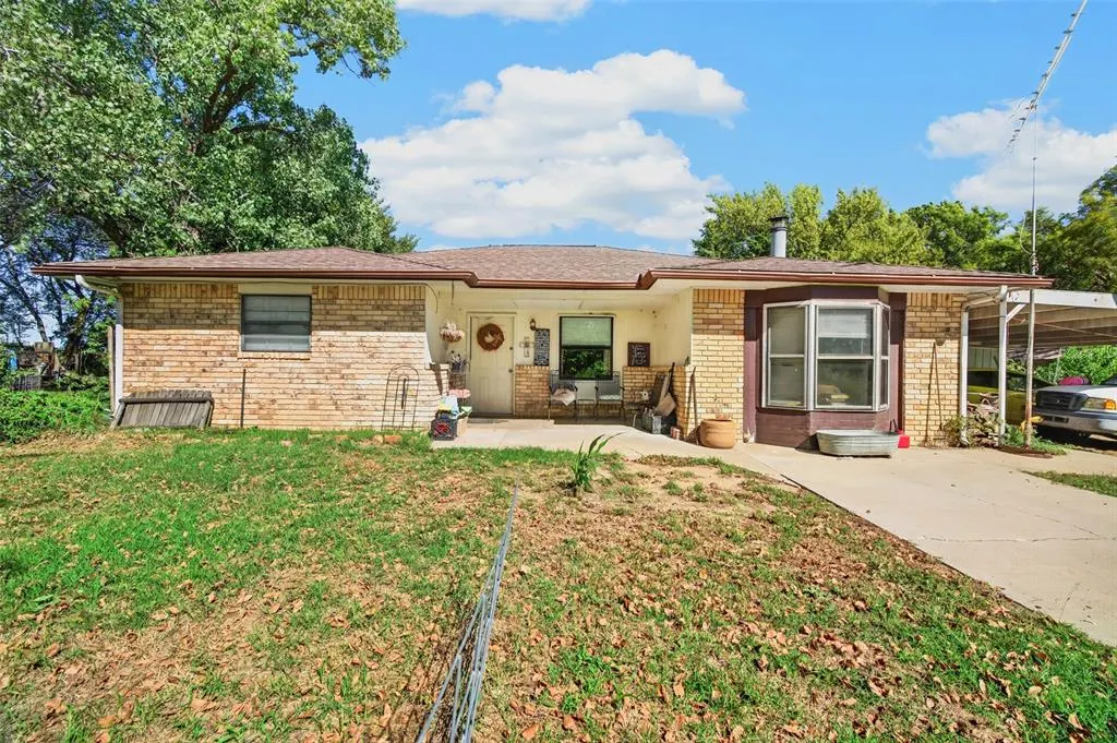 Front exterior — 12400 County Road 1520, Ada, OK 74820