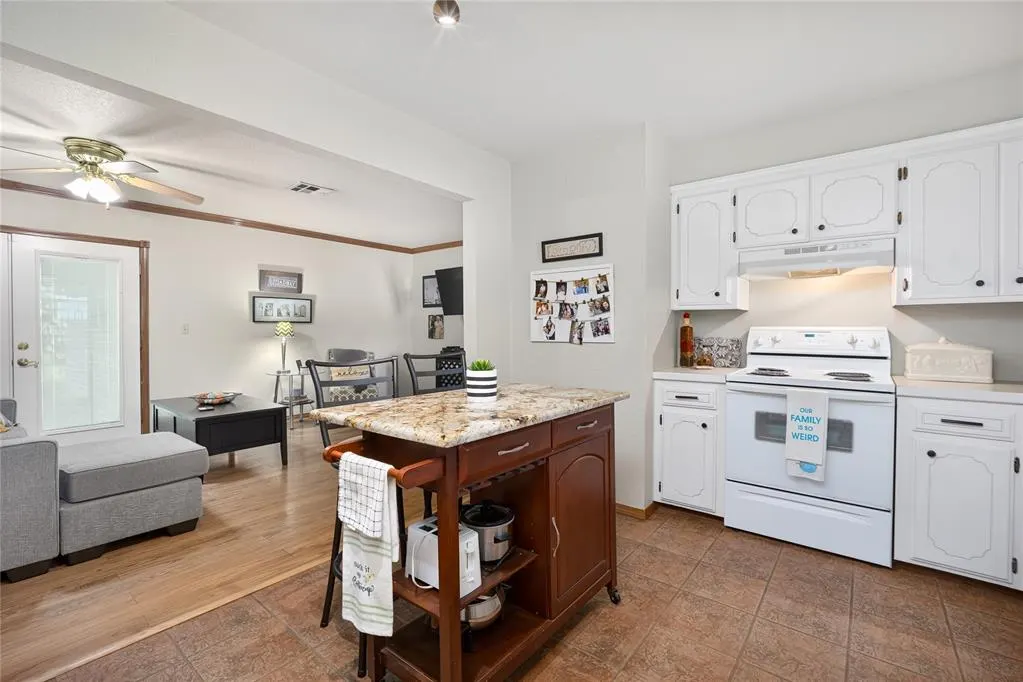 Photo 11 — 503 N 8th Street, Tecumseh, OK 74873