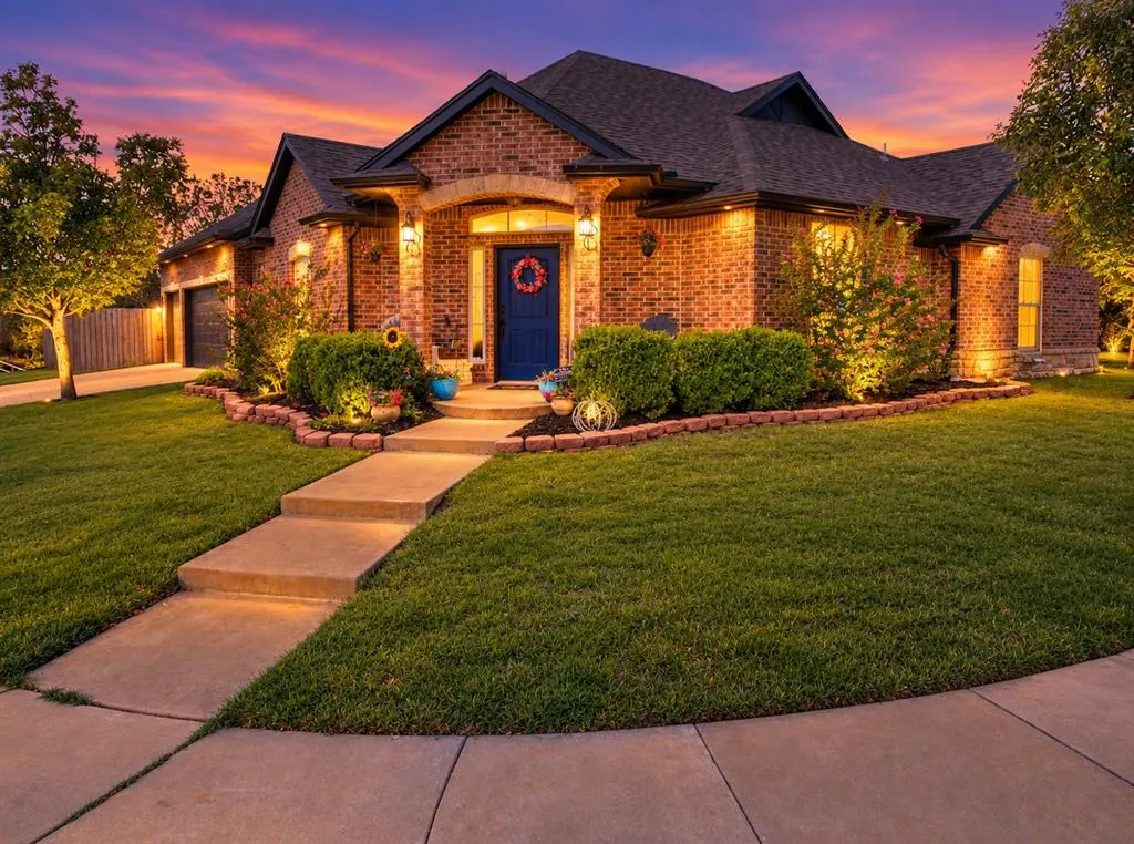 Front exterior — 11301 Millbrook Lane, Oklahoma City, OK 73162