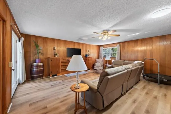 Photo 6 — 601 N Temple Street, Cordell, OK 73632