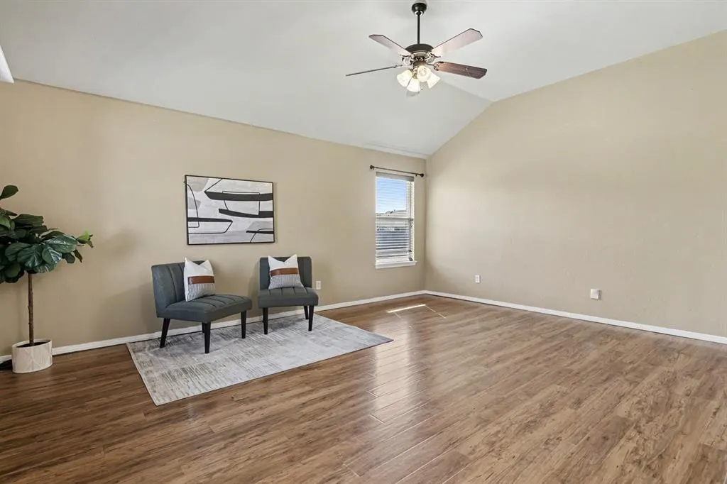 Photo 4 — 2709 Fawn Lily Road, Oklahoma City, OK 73128